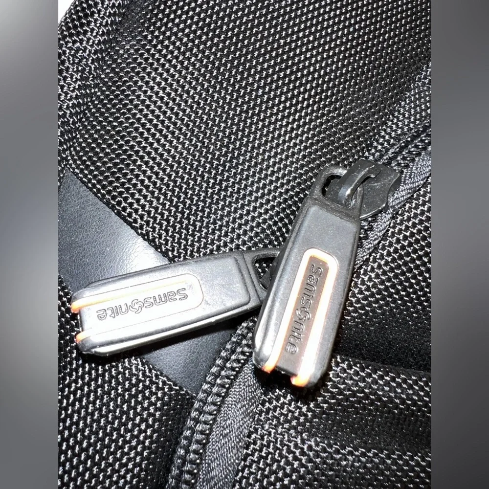 💼 NWOT! Samsonite Laptop Bag